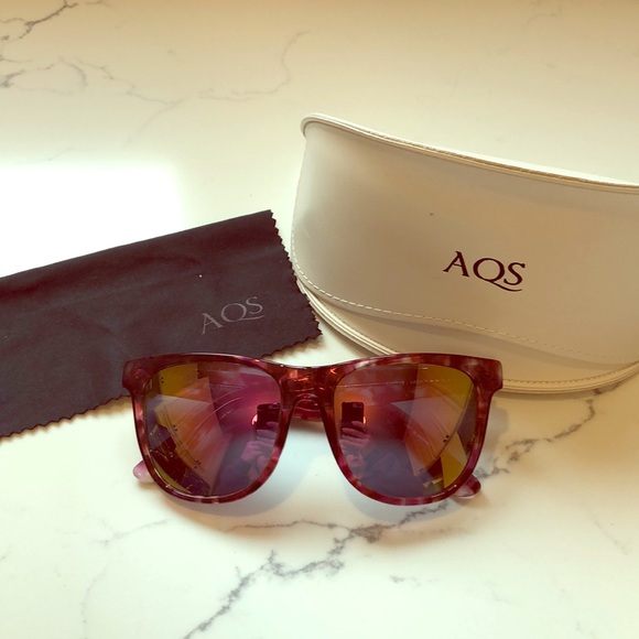 AQS Jax Pink with mirror lens sunglasses